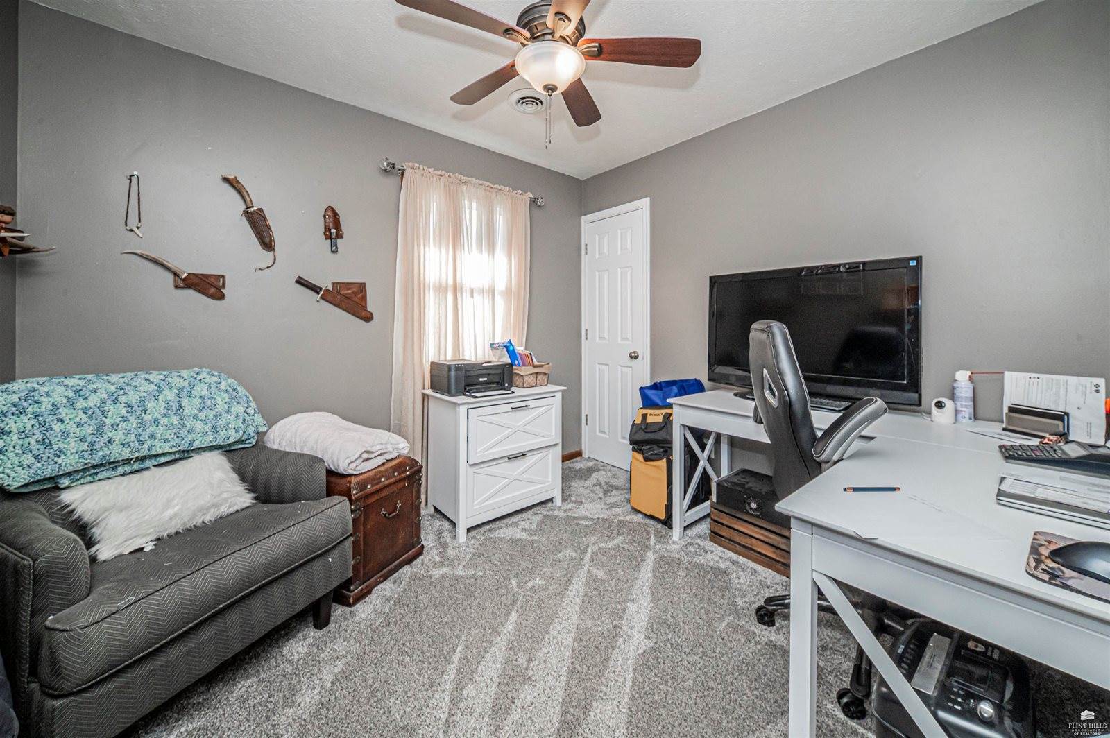 602 Knollwood Street, Wakefield, KS 67487