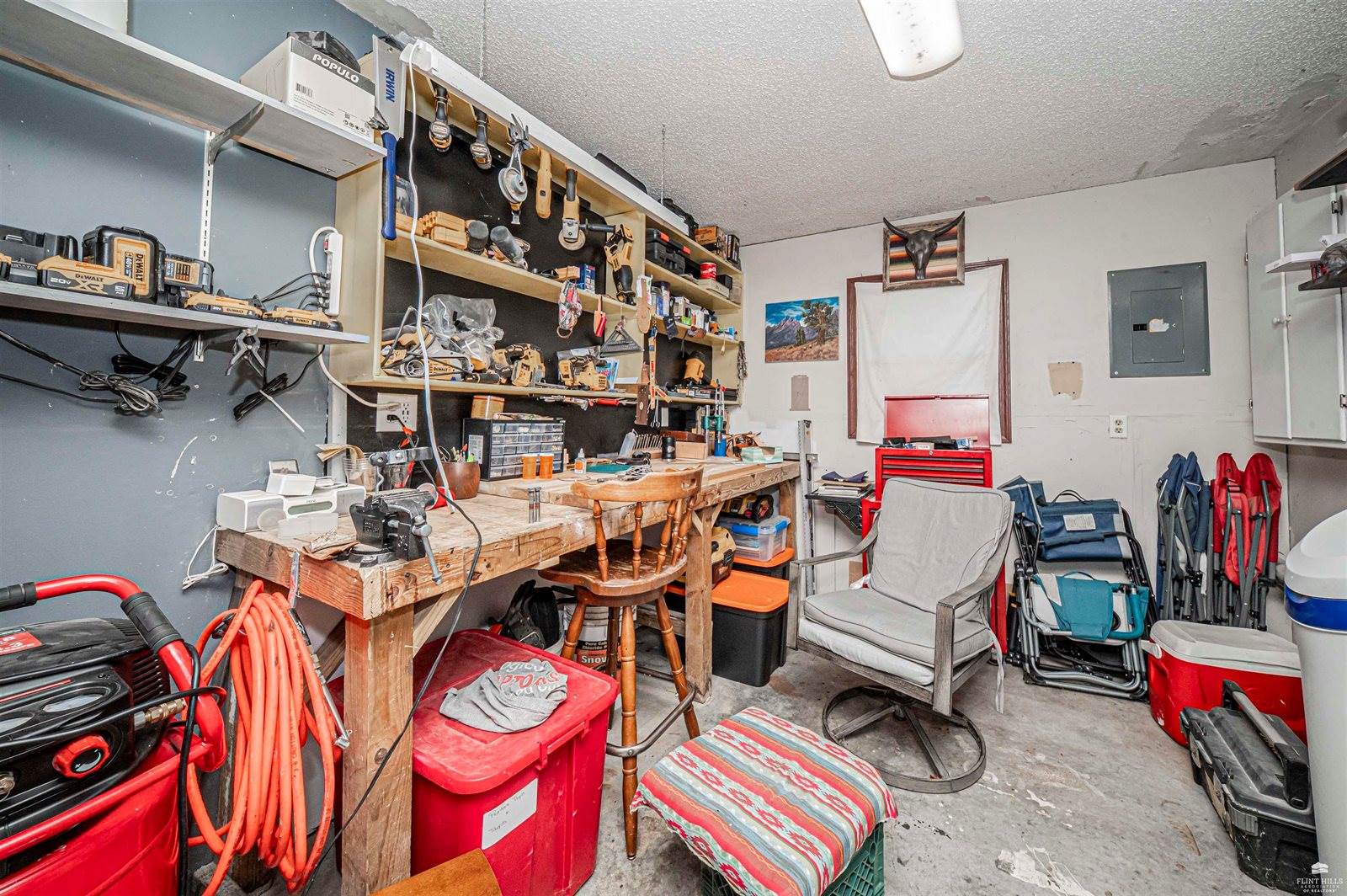 602 Knollwood Street, Wakefield, KS 67487