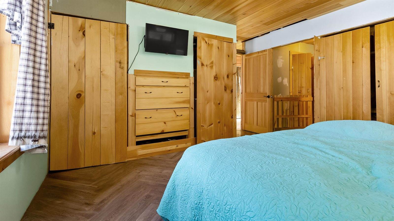 44 Webb Pond Road, Eastbrook, ME 04634