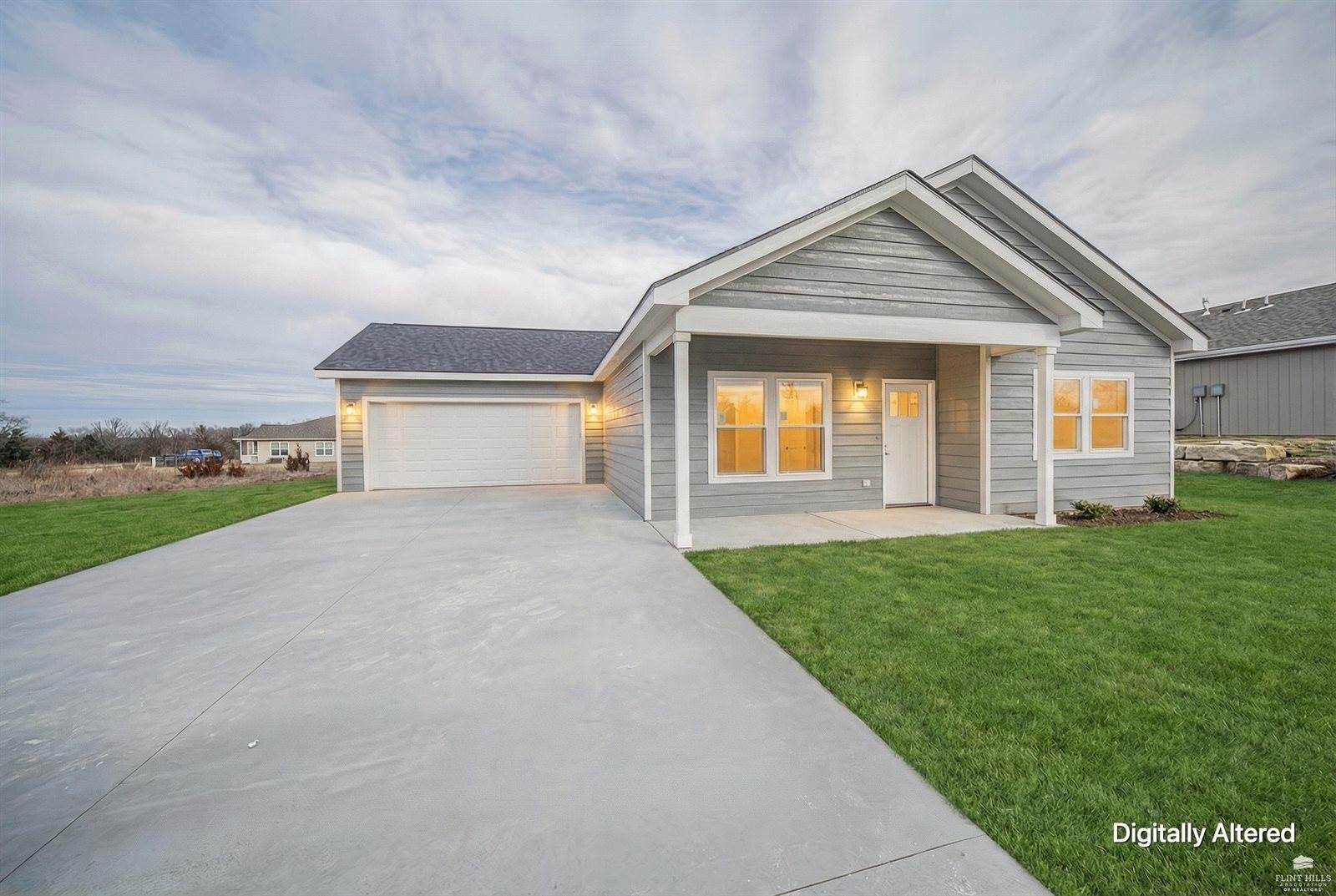 2038 Sutter Woods Road, Junction City, KS 66441