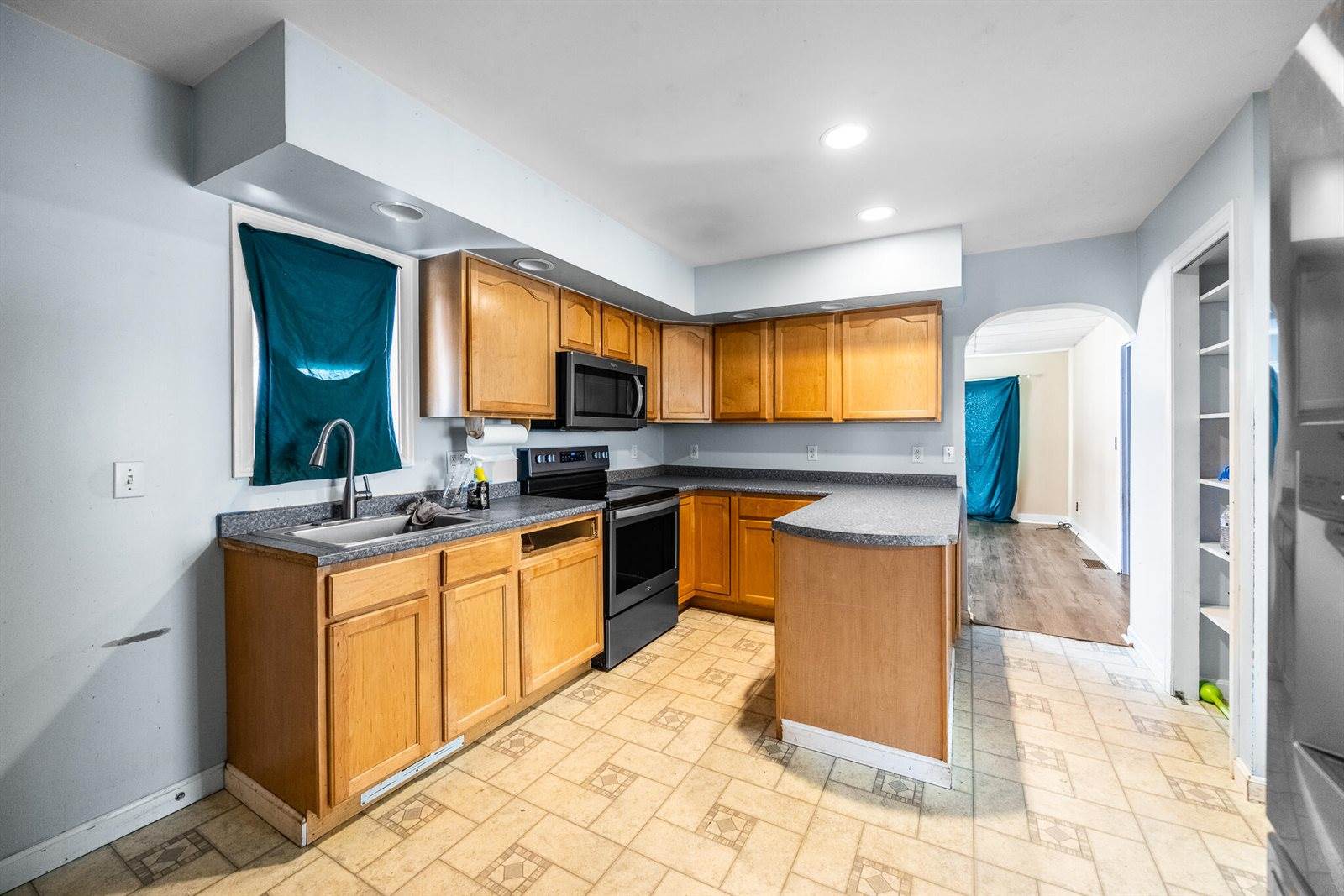 211 Maple Street, Bangor, ME 04401