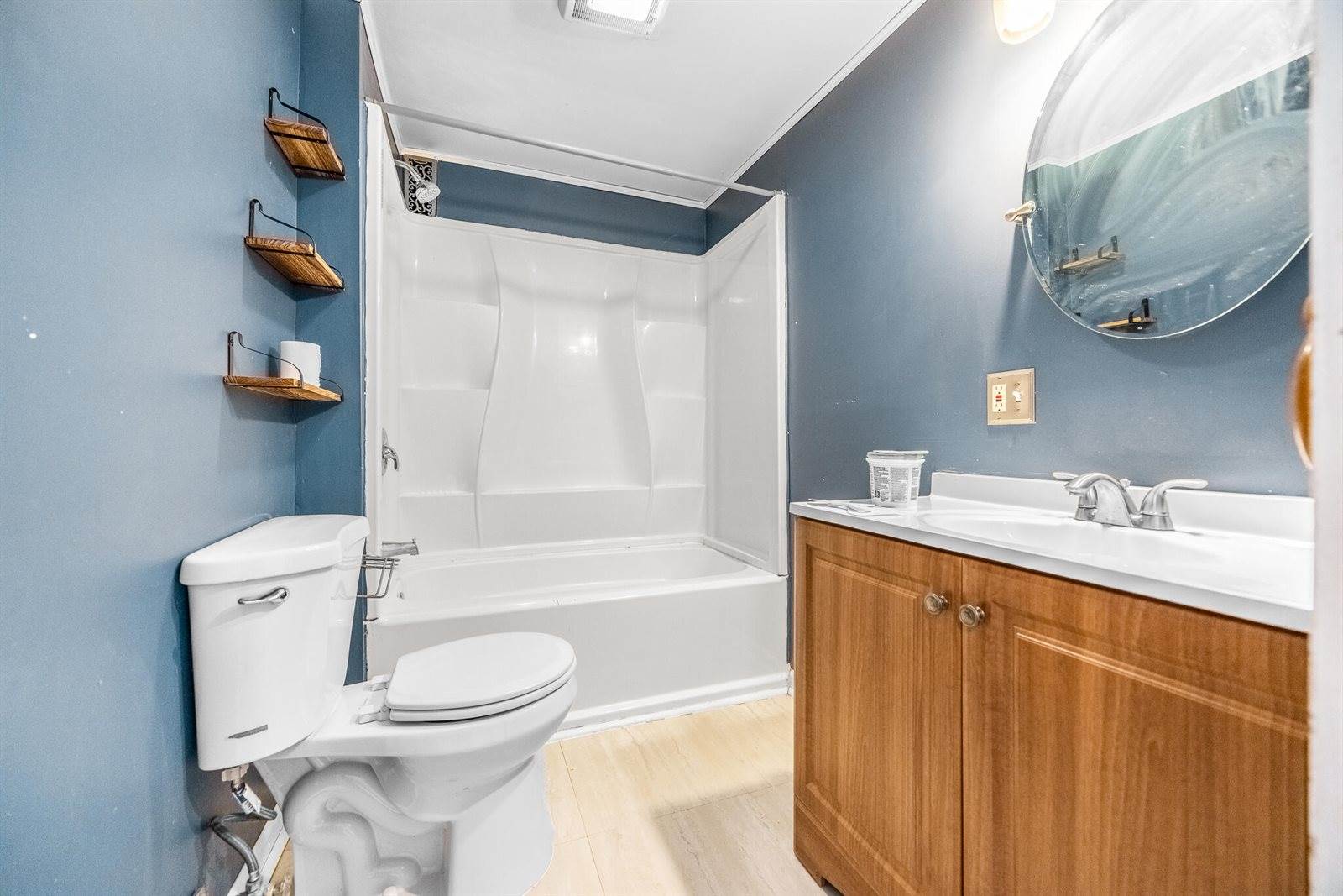 211 Maple Street, Bangor, ME 04401