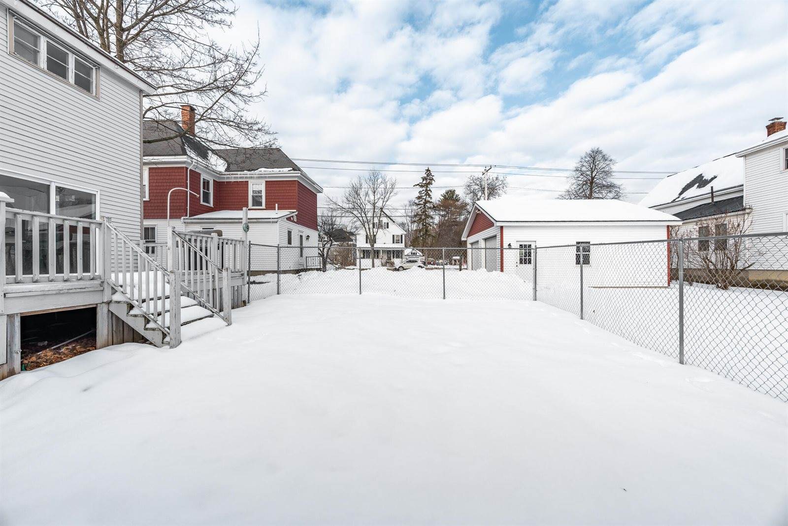 211 Maple Street, Bangor, ME 04401