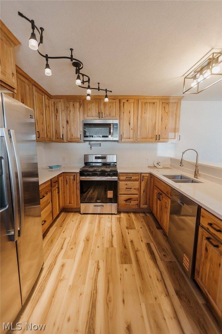 245 South Street, Quaker City, OH 43773