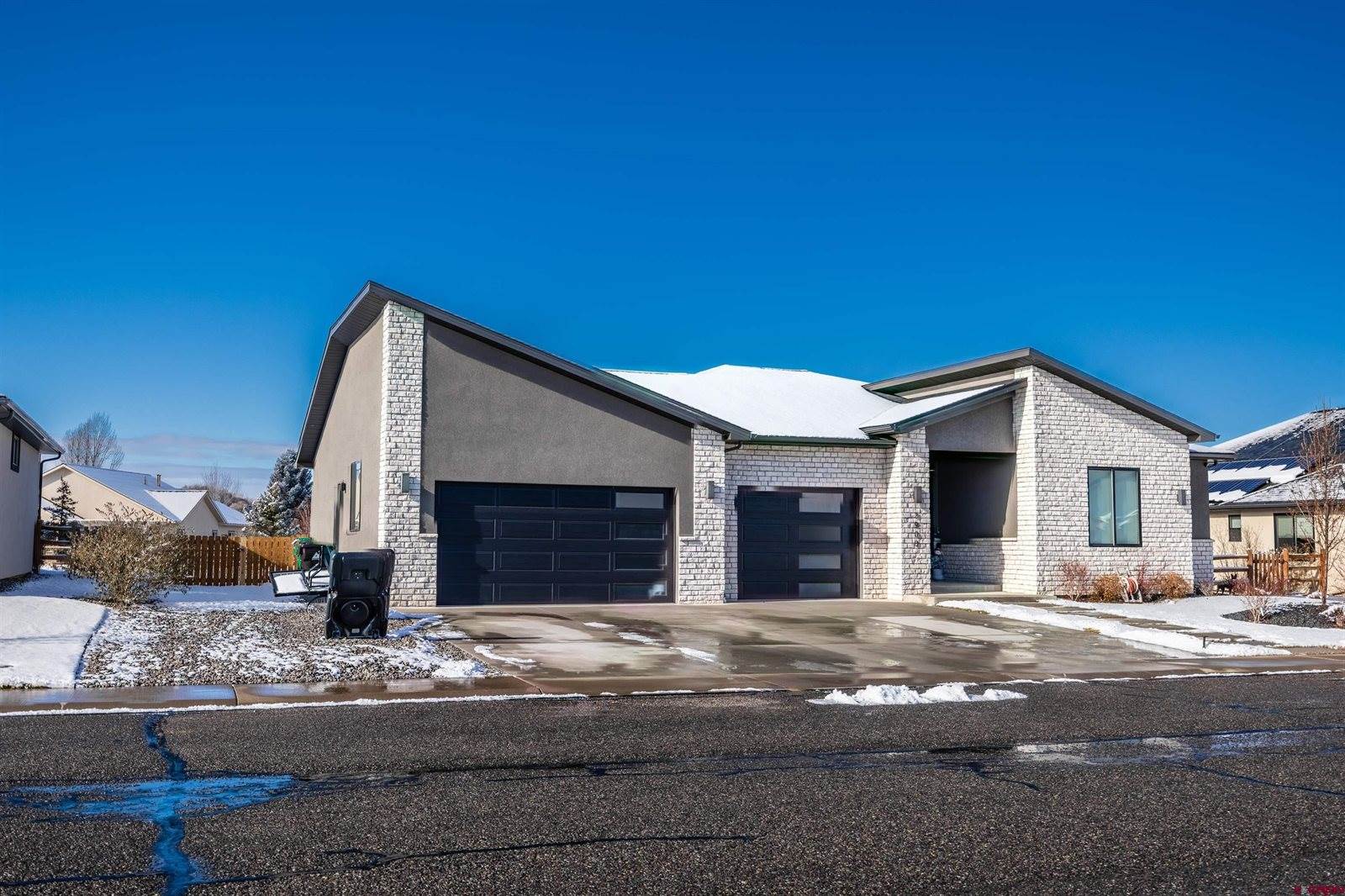 3900 Mount Hayden Drive, Montrose, CO 81403