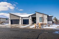 3900 Mount Hayden Drive, Montrose, CO 81403