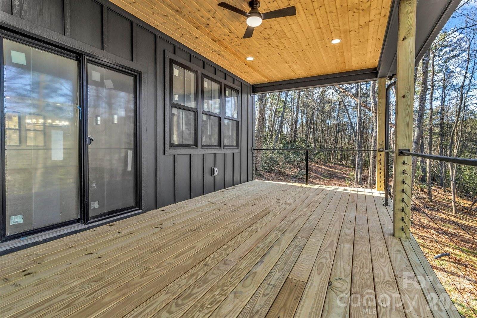 81 Goldenwood Lane, Mills River, NC 28759