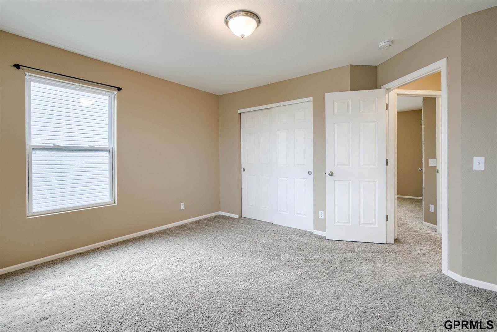 7943 North 152nd Avenue, Bennington, NE 68007