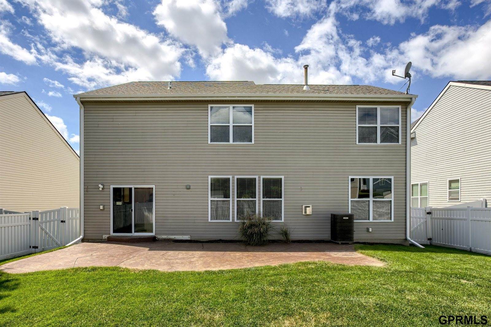 7943 North 152nd Avenue, Bennington, NE 68007