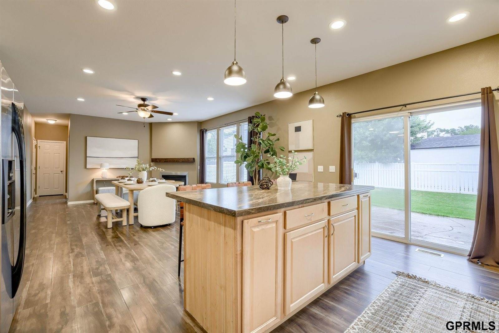 7943 North 152nd Avenue, Bennington, NE 68007