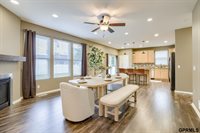 7943 North 152nd Avenue, Bennington, NE 68007