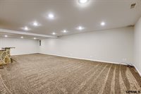 7943 North 152nd Avenue, Bennington, NE 68007