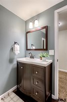 7943 North 152nd Avenue, Bennington, NE 68007