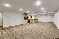 7943 North 152nd Avenue, Bennington, NE 68007