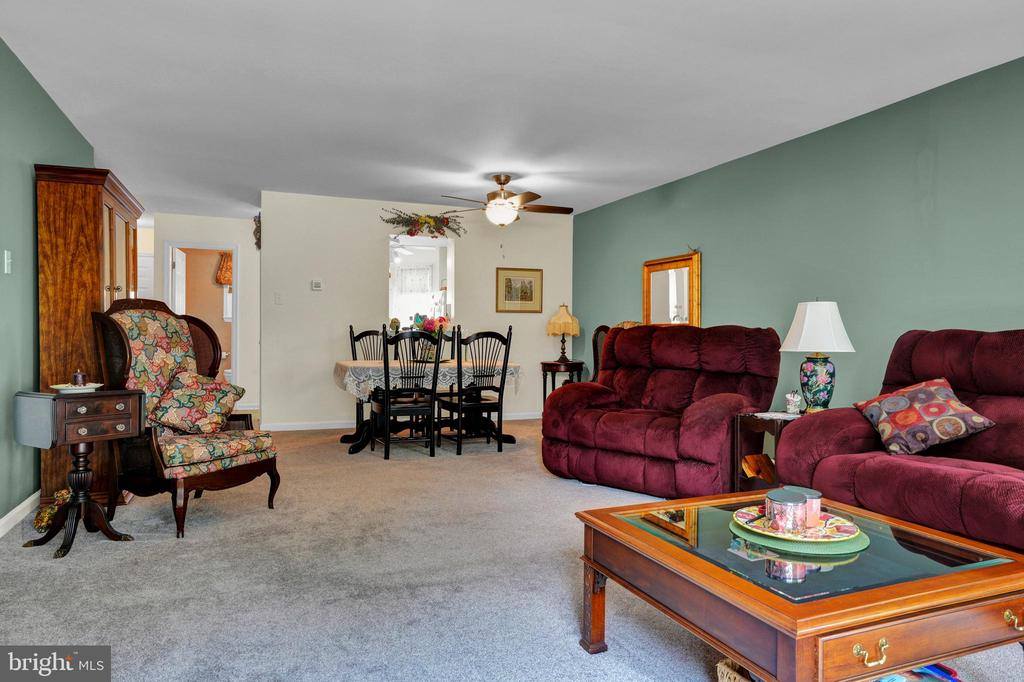 202 Thia Court, Coatesville, PA 19320