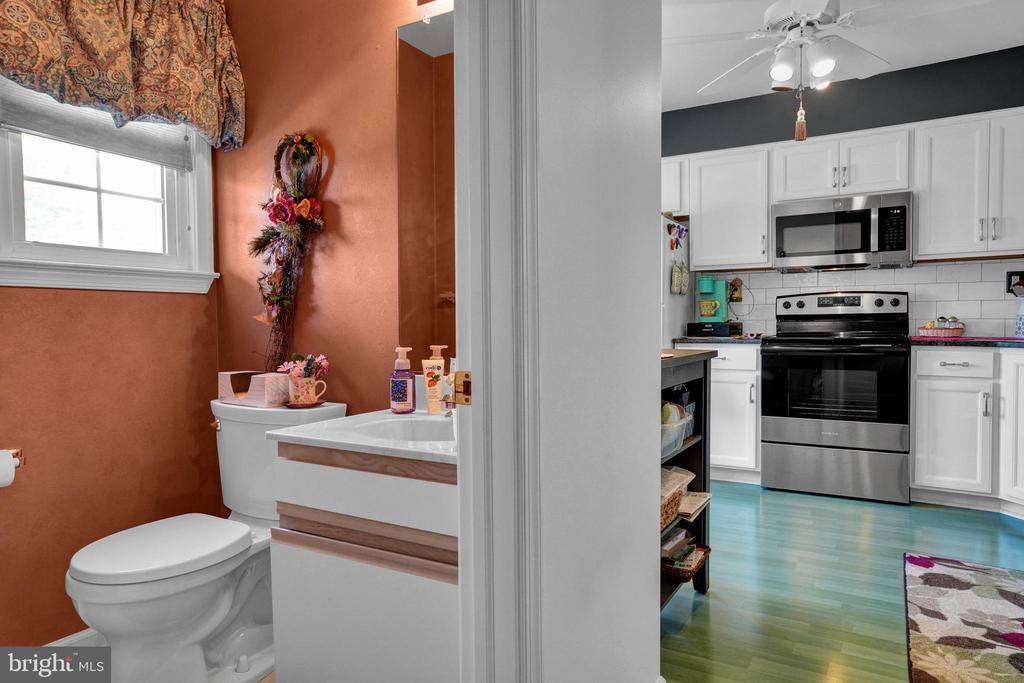 202 Thia Court, Coatesville, PA 19320