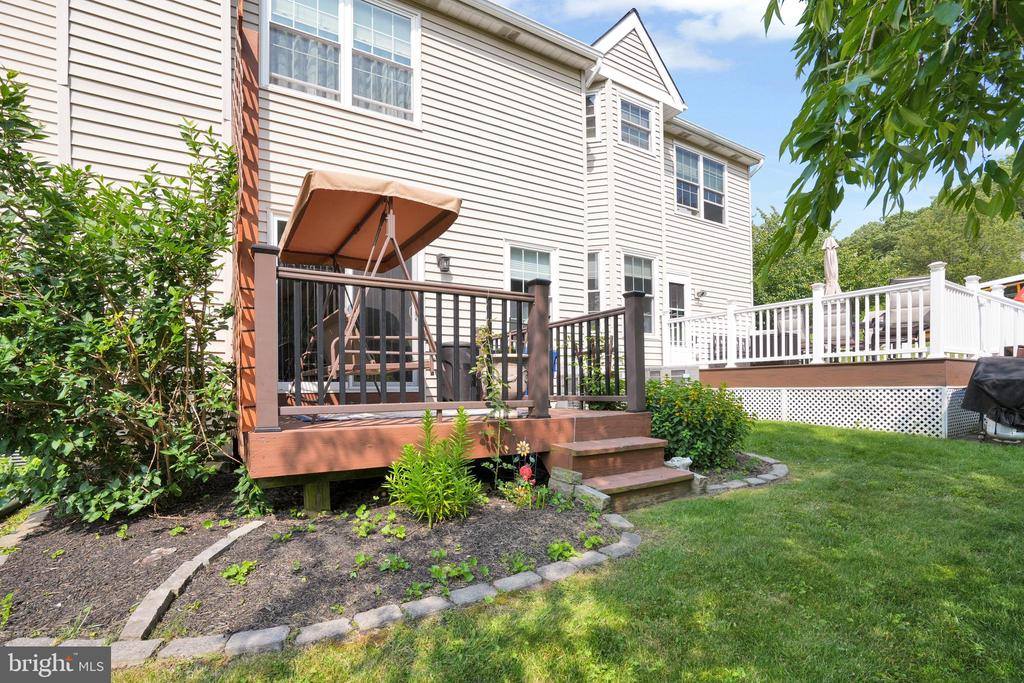 202 Thia Court, Coatesville, PA 19320