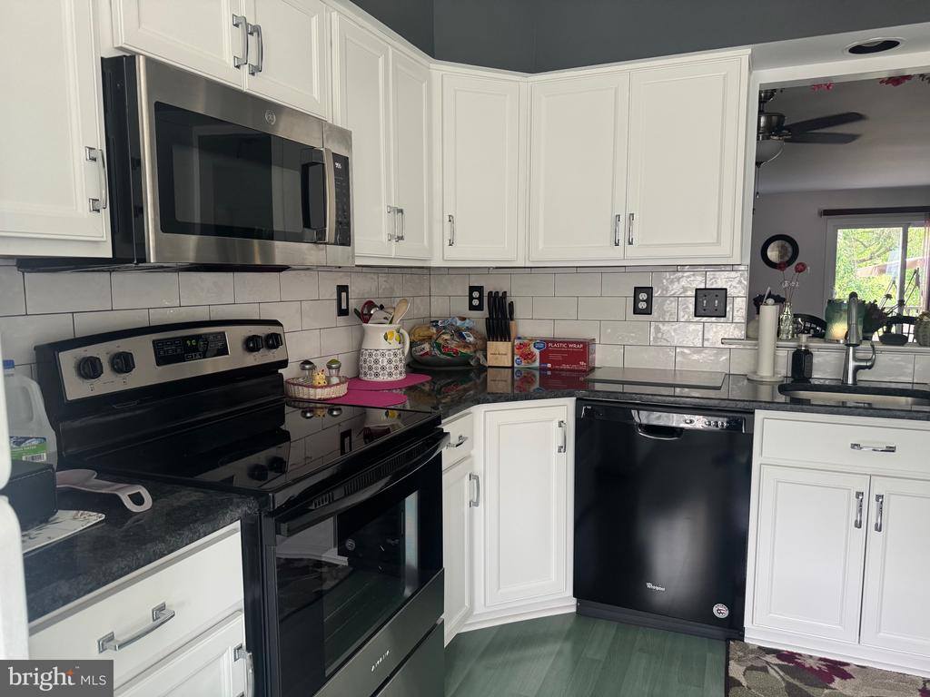 202 Thia Court, Coatesville, PA 19320