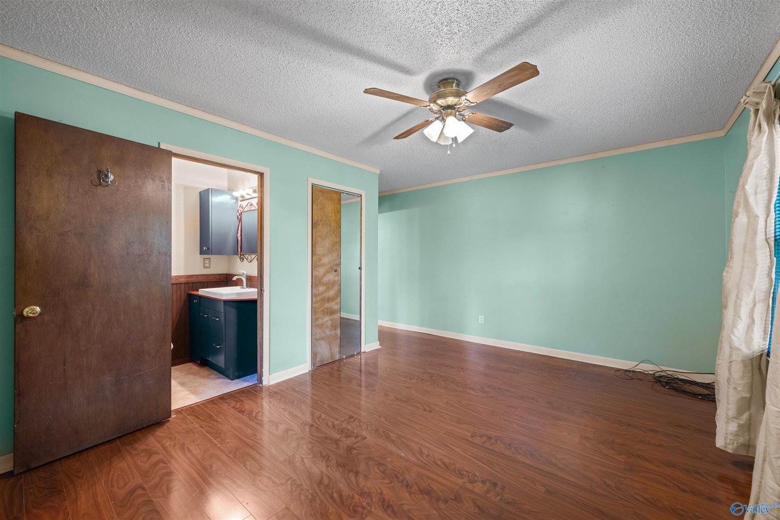 227 Kay Road, Laceys Spring, AL 35754