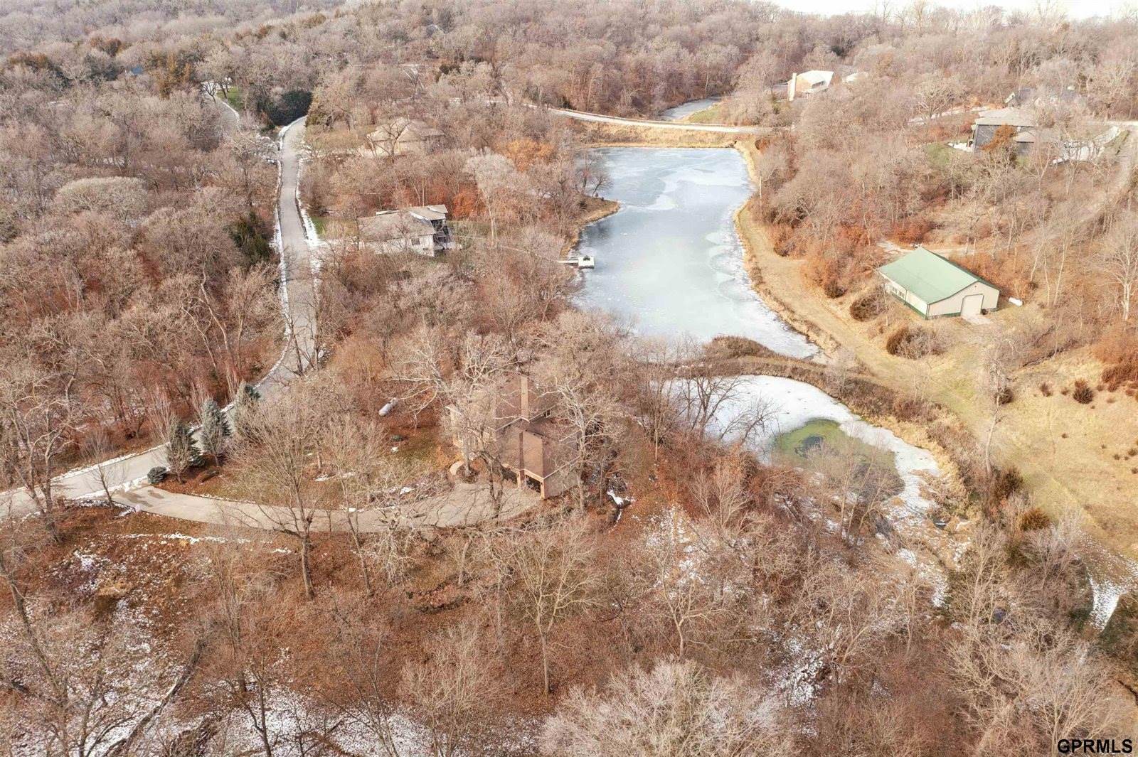 19719 Raven Drive, Louisville, NE 68037