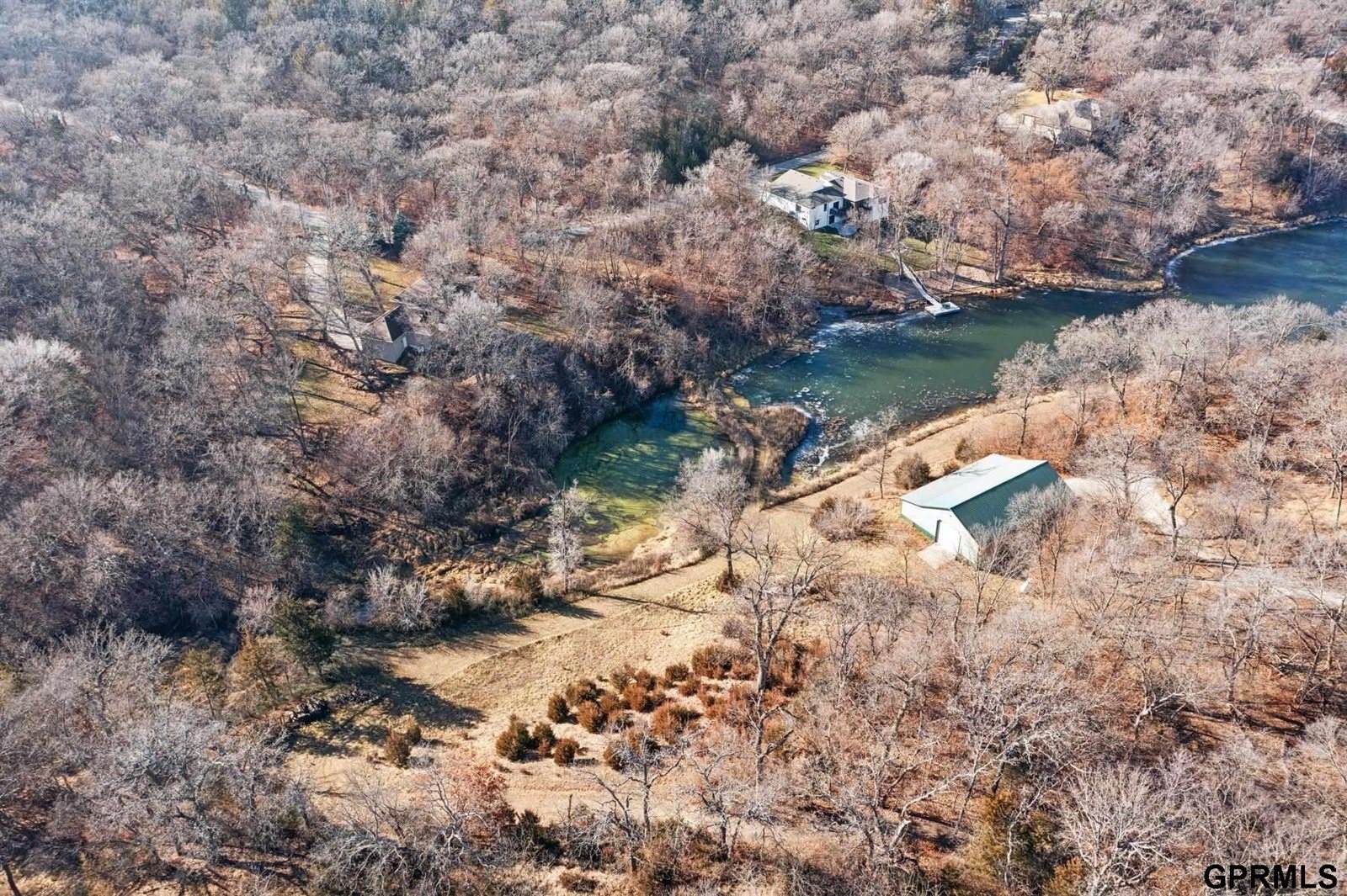 19719 Raven Drive, Louisville, NE 68037