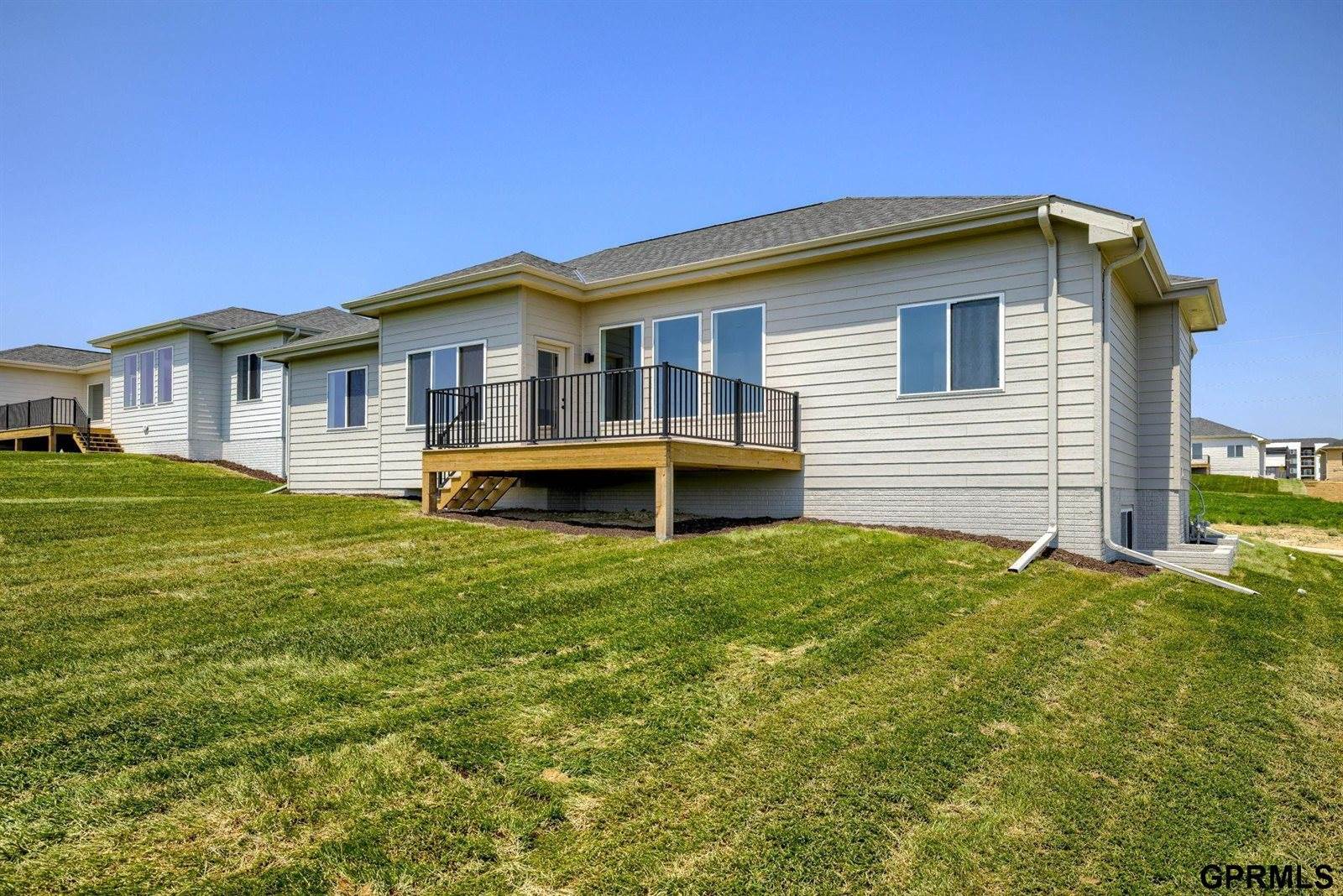 20139 S Street, Omaha, NE 68135