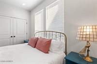 500 Highland Oaks Lane, Lafayette, LA 70508