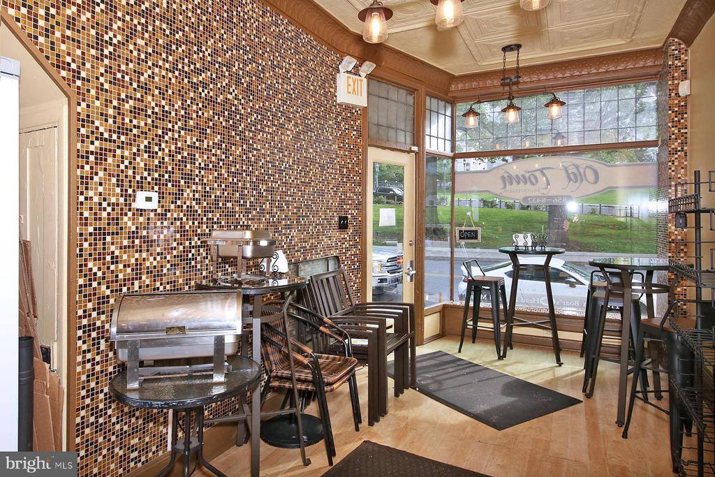 512 North 3RD Street, Harrisburg, PA 17101