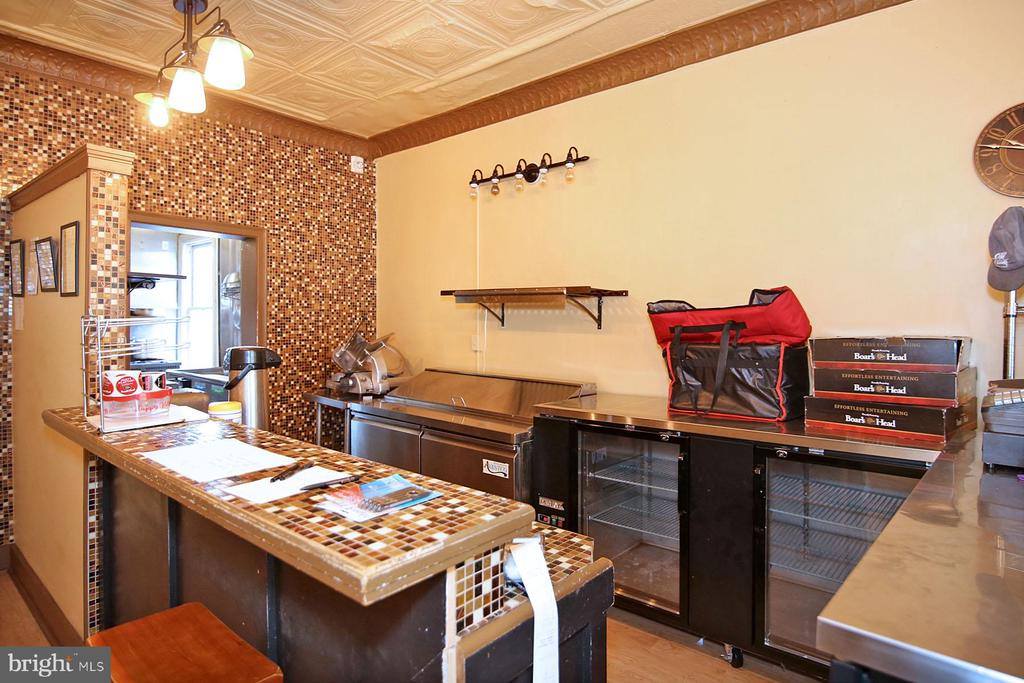 512 North 3RD Street, Harrisburg, PA 17101