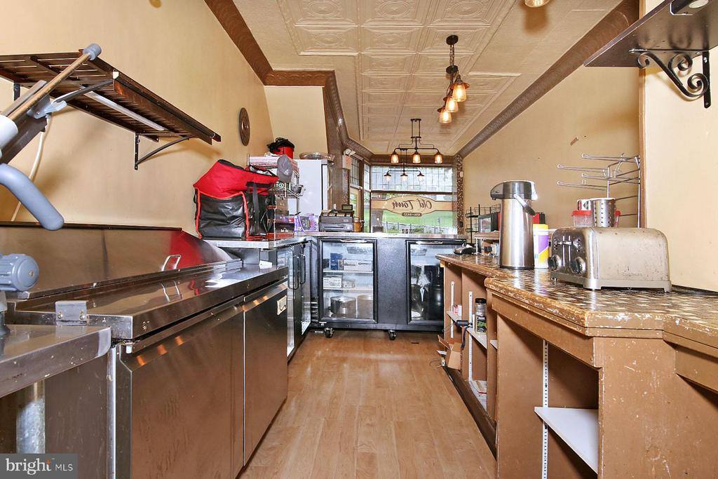 512 North 3RD Street, Harrisburg, PA 17101