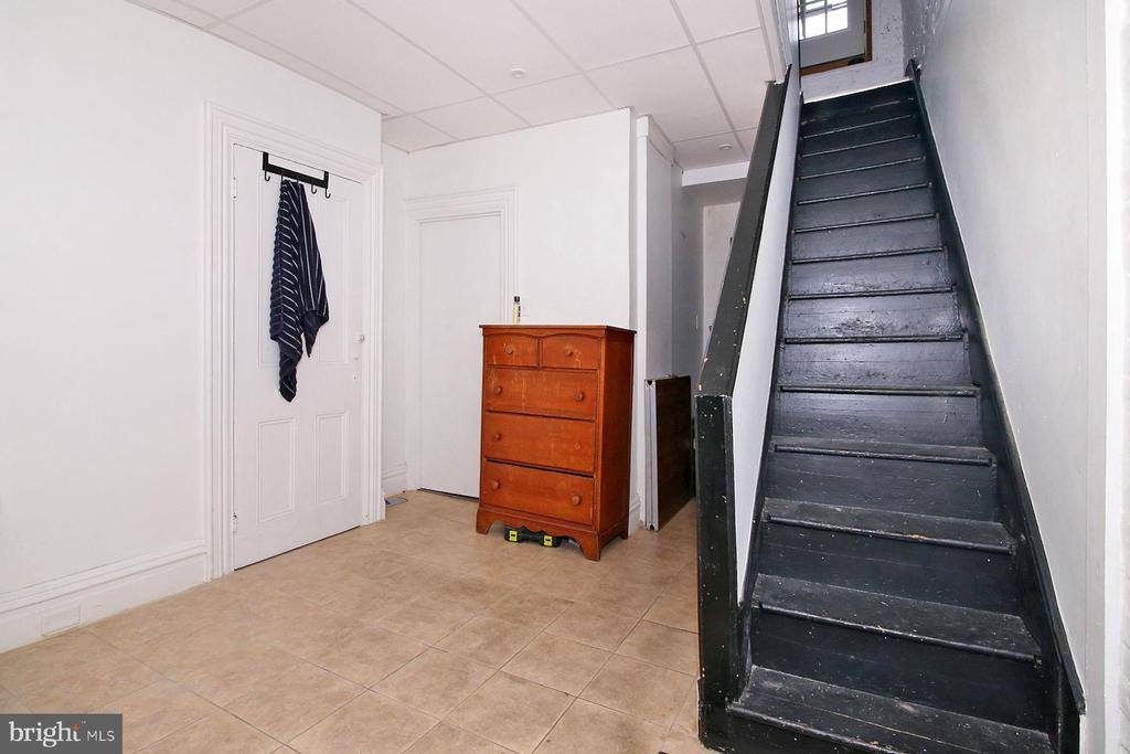 512 North 3RD Street, Harrisburg, PA 17101