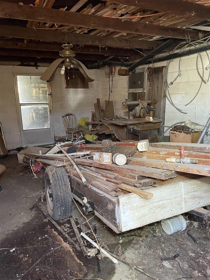 696 Monroe Drive, Barlow, KY 42024