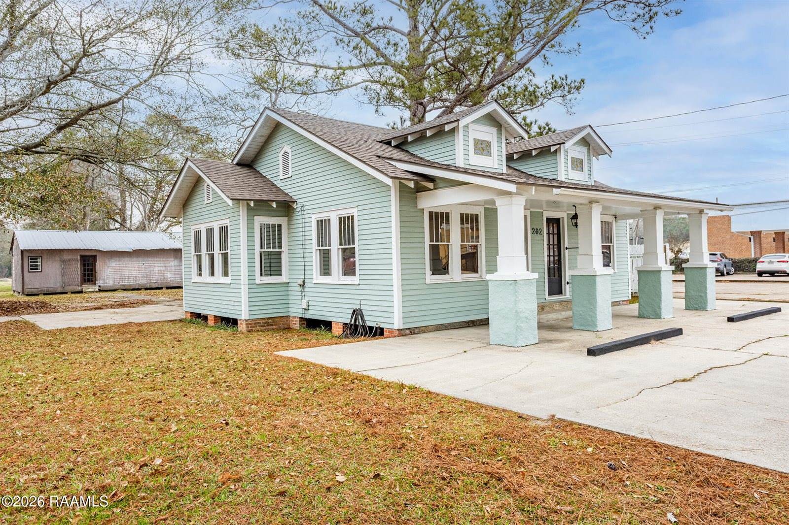 202 West Plaquemine Street, Church Point, LA 70525