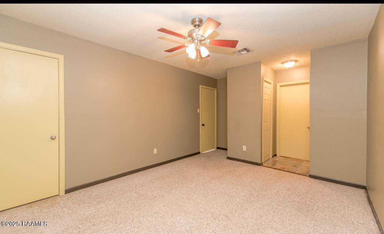 4620 West Congress Street, Apt 45, Lafayette, LA 70506