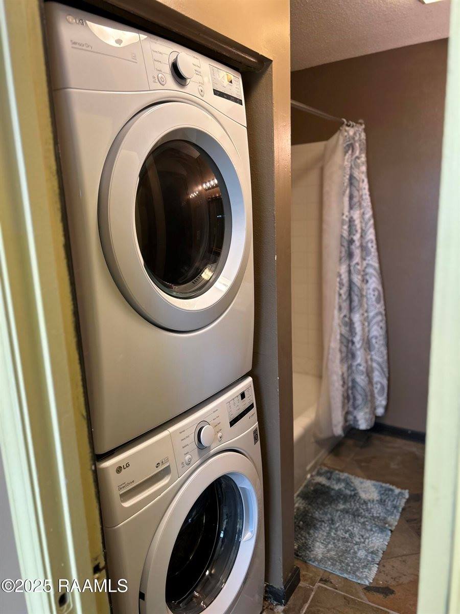 4620 West Congress Street, Apt 45, Lafayette, LA 70506