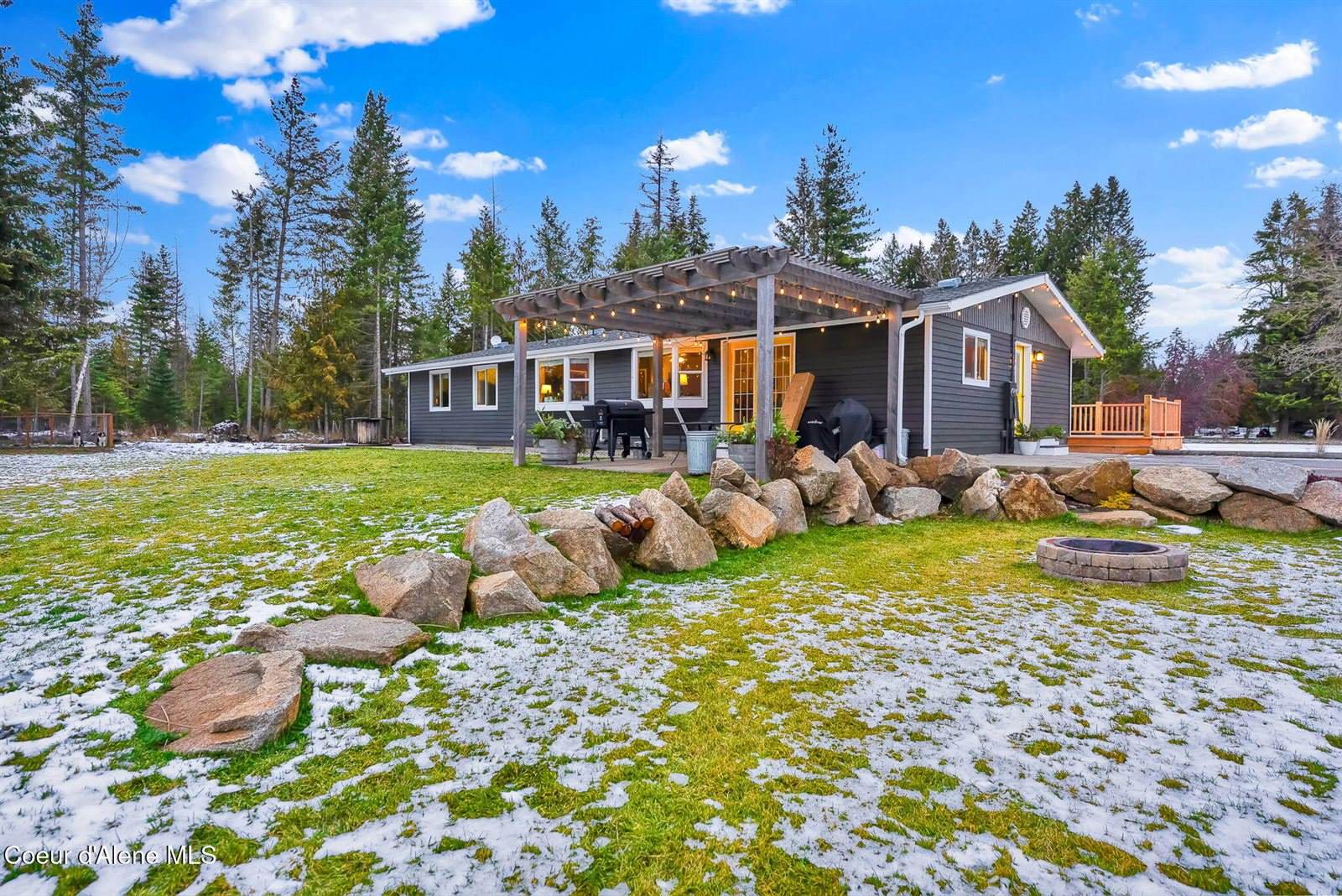 1247 Lost Mile Rd, Bonners Ferry, ID 83805