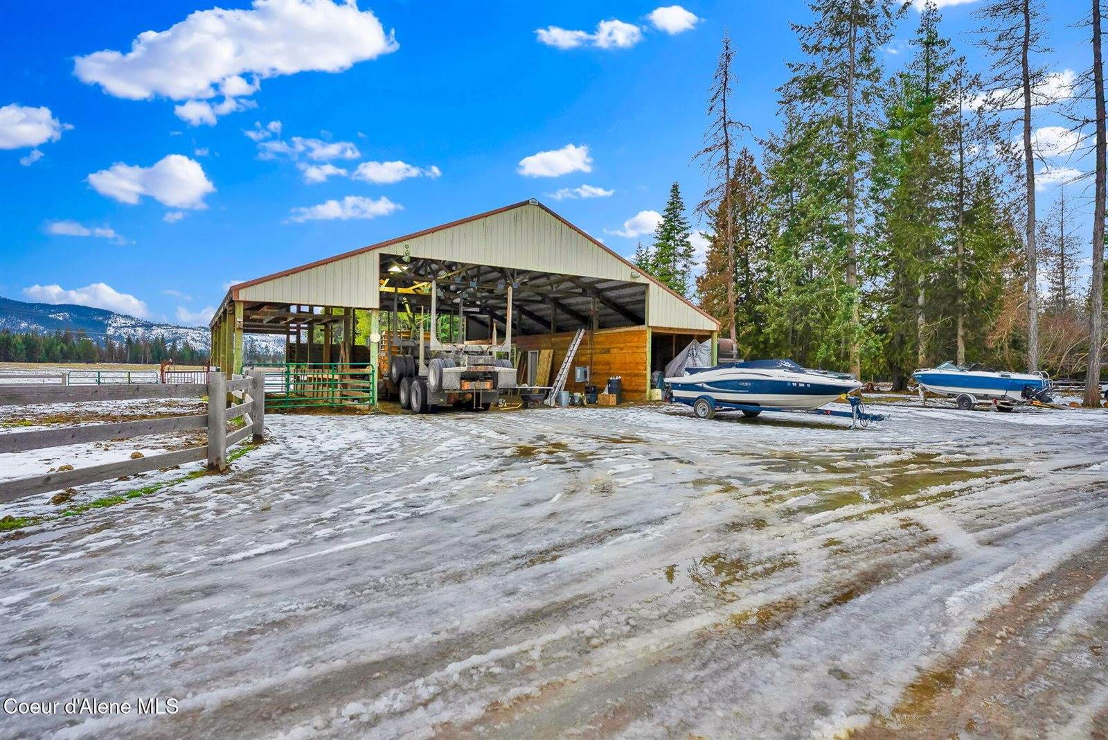 1247 Lost Mile Rd, Bonners Ferry, ID 83805