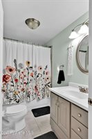 1247 Lost Mile Rd, Bonners Ferry, ID 83805