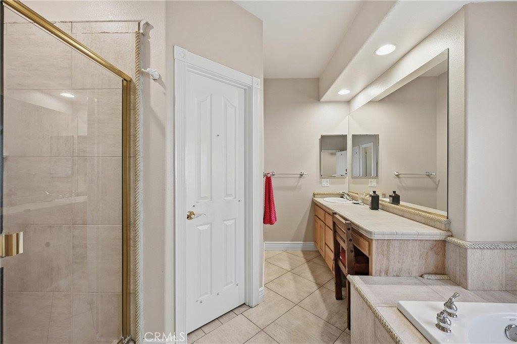 19336 Mountain Meadow North, Hidden Valley Lake, CA 95467