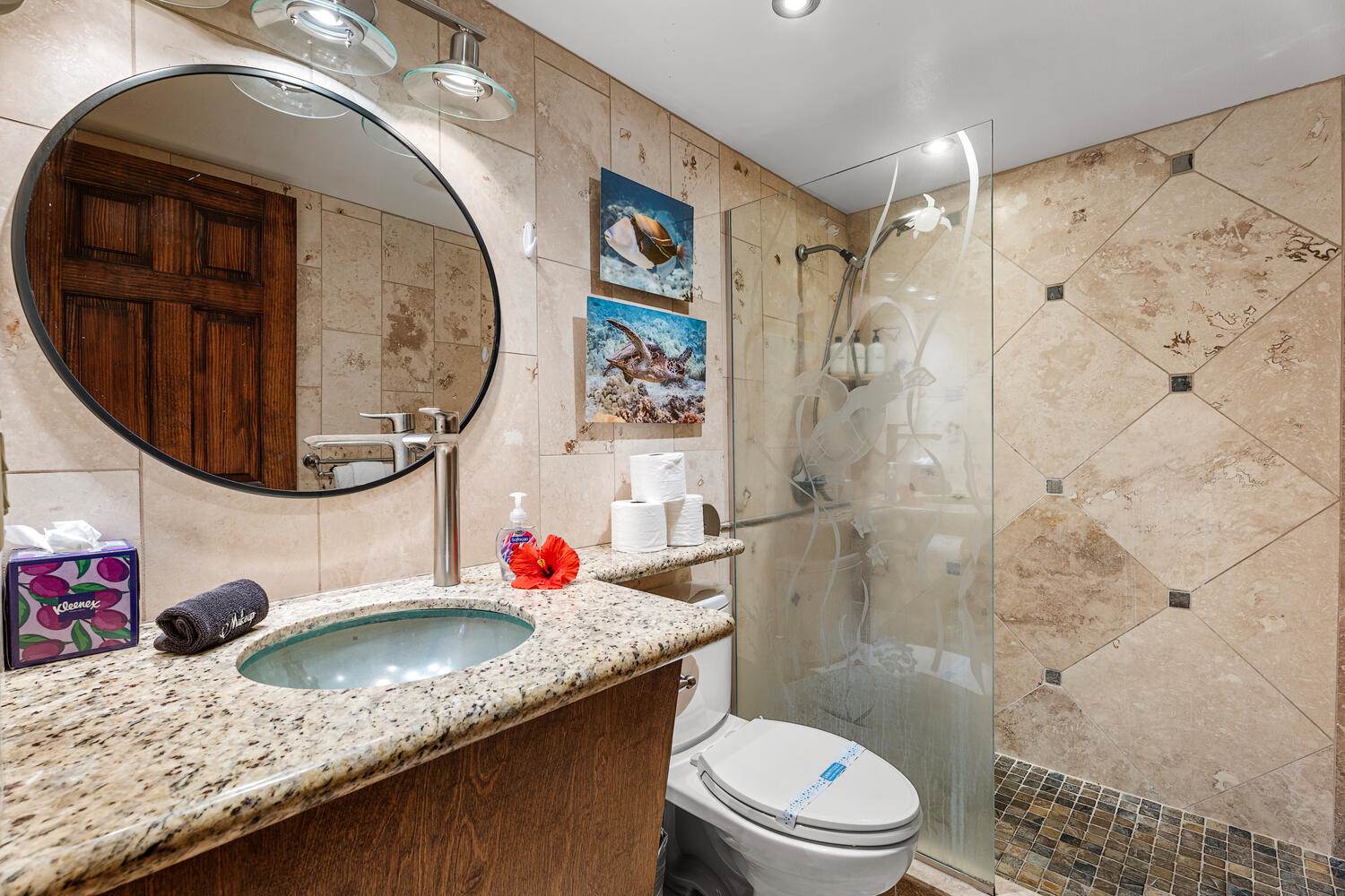 75-5888 Alii Dr, Kailua-Kona, HI 96740