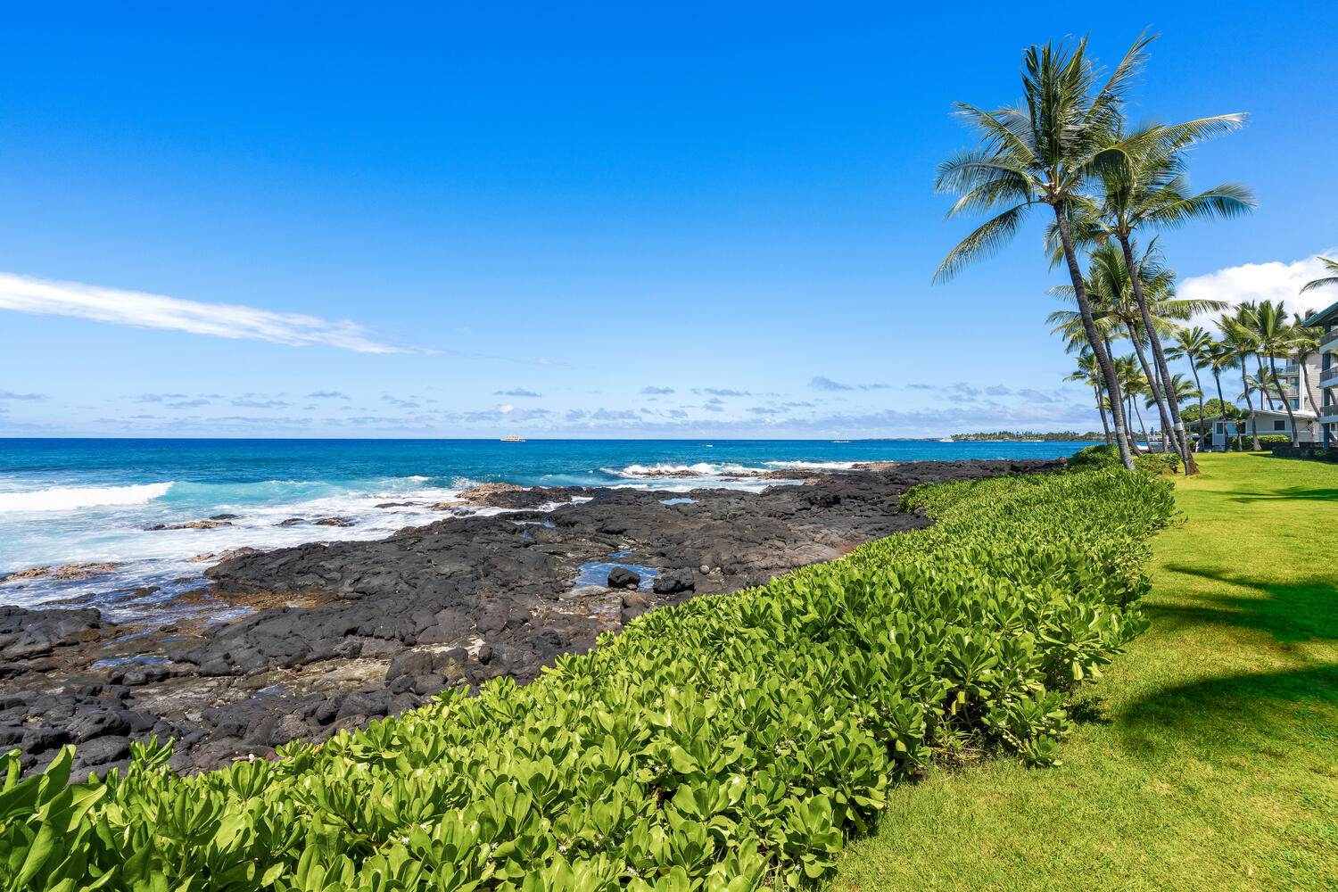 75-5888 Alii Dr, Kailua-Kona, HI 96740
