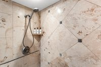 75-5888 Alii Dr, Kailua-Kona, HI 96740