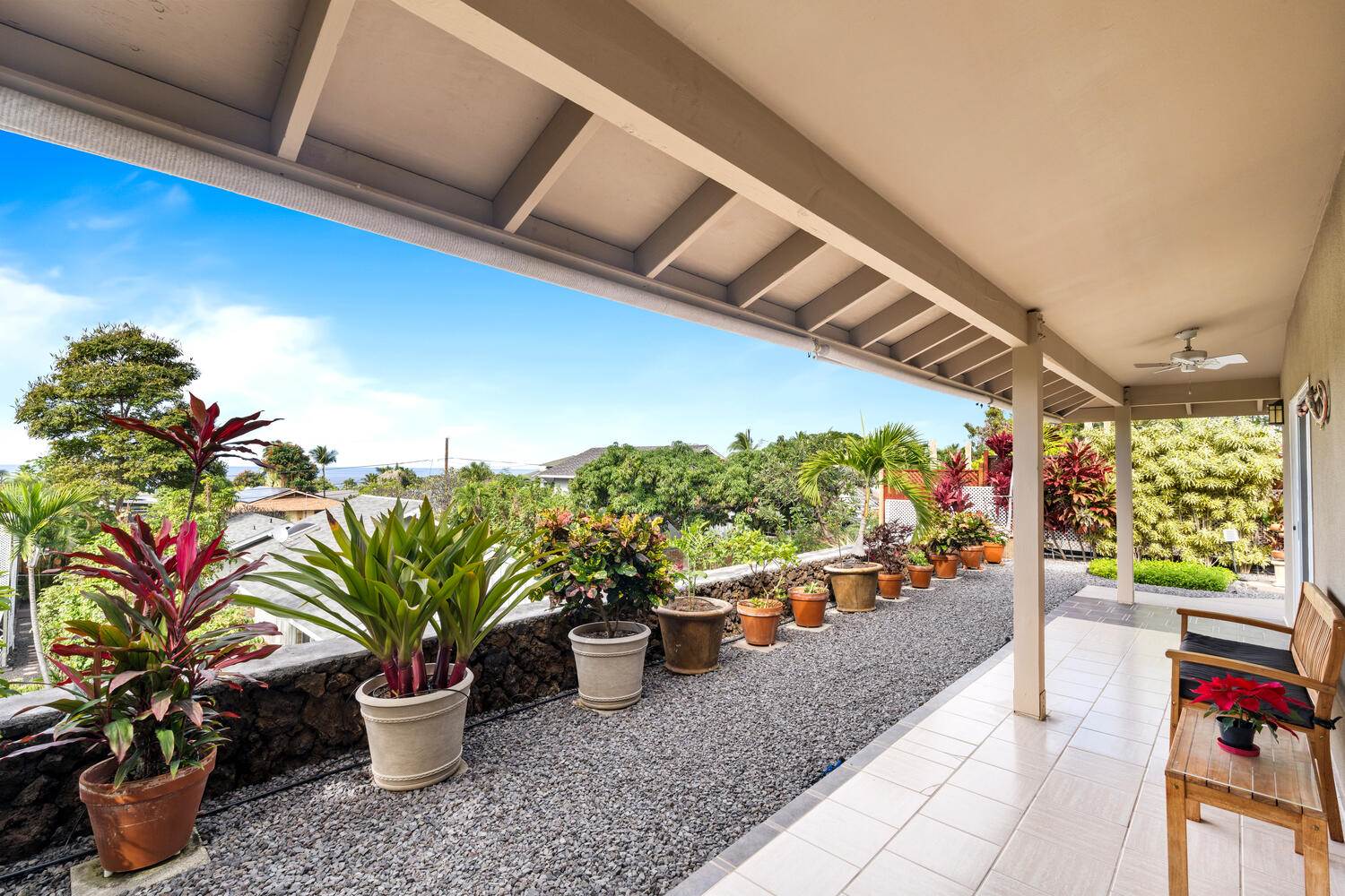 77-6546 Hoolaupai St, Kailua-Kona, HI 96740