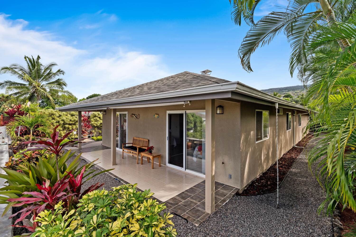77-6546 Hoolaupai St, Kailua-Kona, HI 96740