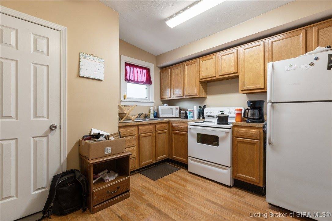 1945 Indiana Avenue, New Albany, IN 47150