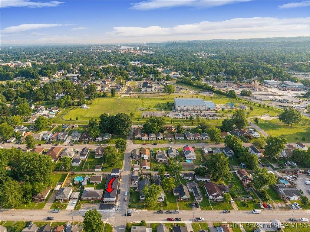 1945 Indiana Avenue, New Albany, IN 47150