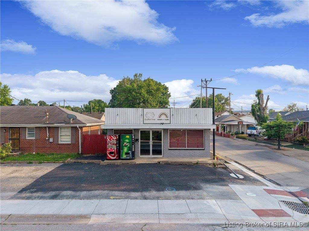 1945 Indiana Avenue, New Albany, IN 47150