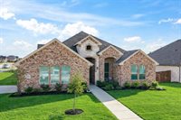 1006 Fairhaven Drive, Midlothian, TX 76065
