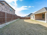 1006 Fairhaven Drive, Midlothian, TX 76065