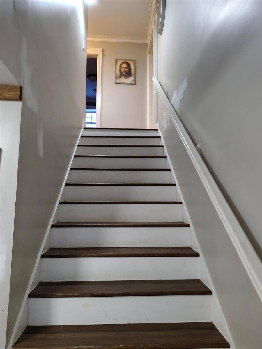 586 Upper-Charleston Road, Charleston, ME 04422